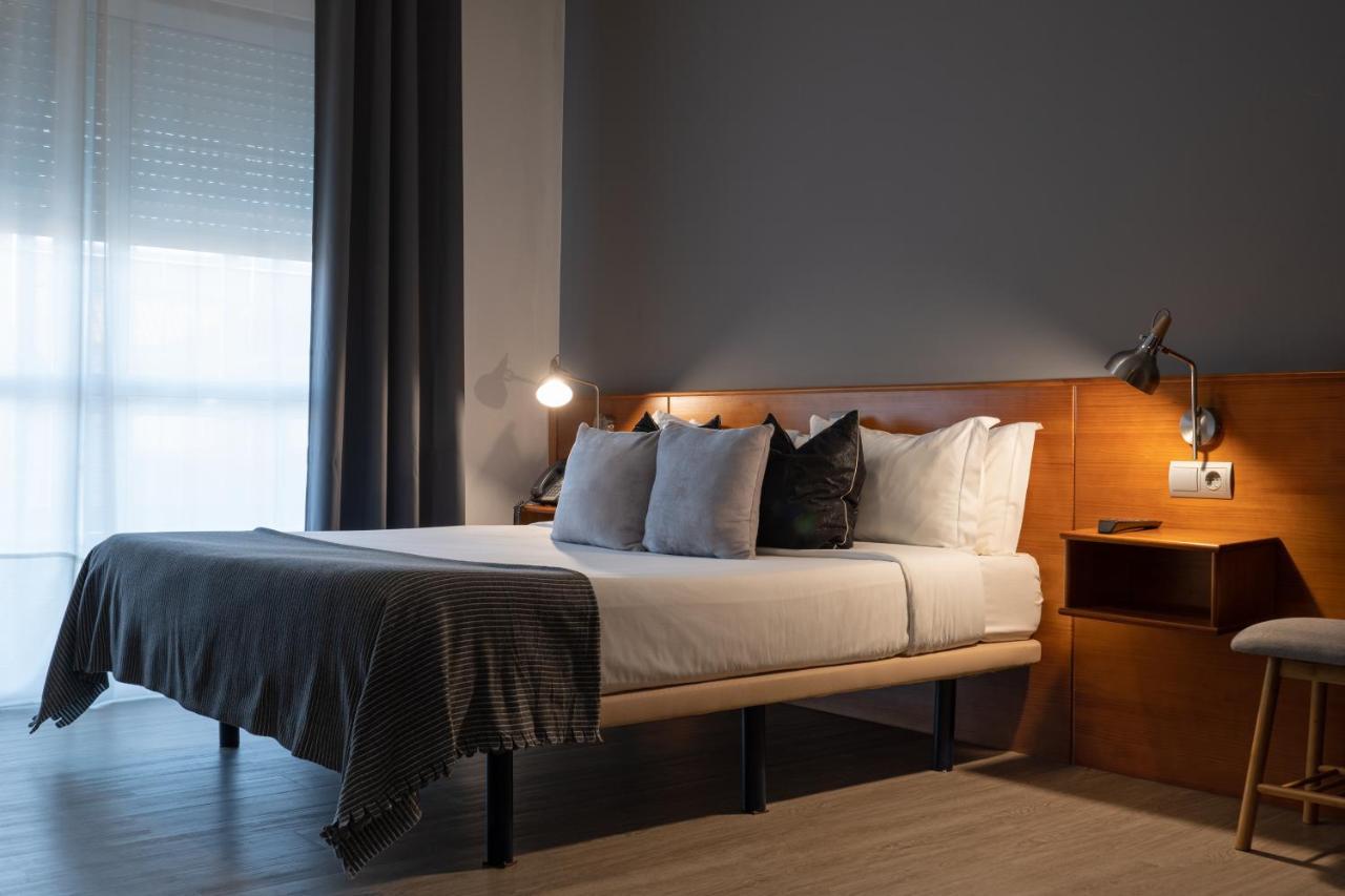 Hotel Carlos 96 เมลิเด ภายนอก รูปภาพ