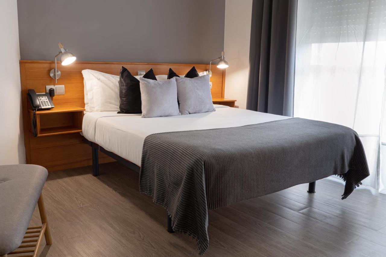 Hotel Carlos 96 เมลิเด ภายนอก รูปภาพ