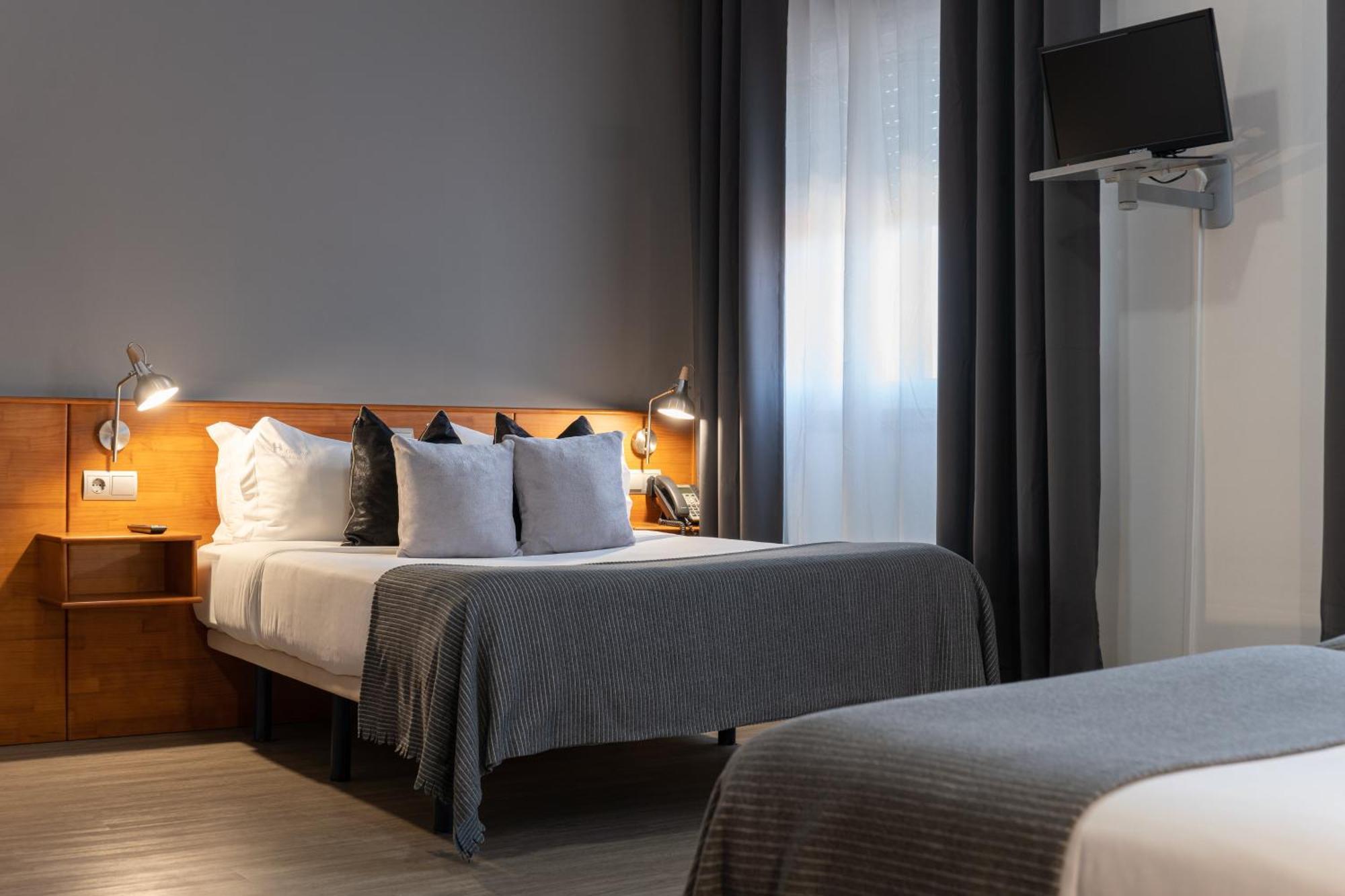 Hotel Carlos 96 เมลิเด ภายนอก รูปภาพ